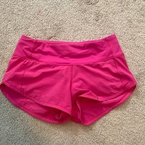Lululemon Speed-ups, 2.5 inch Sonic Pink
